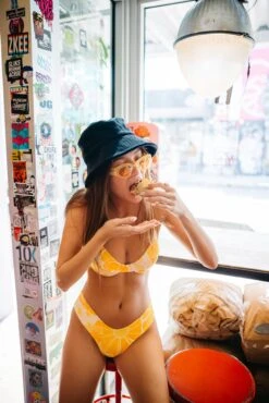 Mandi Bottom - Soleil -VitaMode Store 230201 skatie 1654 55bdc114 389e 4cfb 846e 848b47a8e7d0