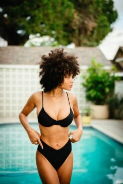 Kate Top - Black -VitaMode Store 231130 Skatie 2118 a093d705 fcc2 4a9d b1f2 ae5fcf81a31a