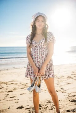 Barbie Dress - Oxford -VitaMode Store 240112 skatie 4427 edit