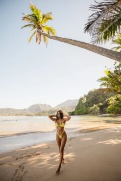 Bobbi Bottom Thick Band - Tropicale -VitaMode Store 240118 skatie 10330 Edit