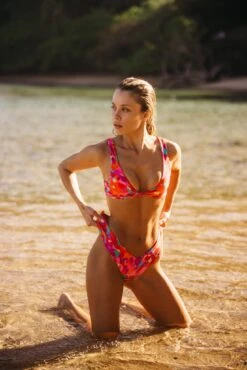 Penny Top - Acai -VitaMode Store 240118 skatie 8159 Edit