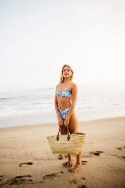 Lyndi Top - Wisteria -VitaMode Store 240530 skatie 6246