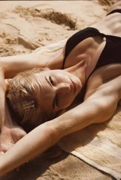 Halley Top - Black -VitaMode Store Amad554 00089