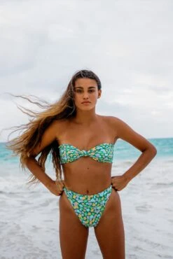 Salty Bottom - Napali 11 Salty Bottom - Napali -VitaMode Store NAPALI Edits 11 lyndi ded6fc21 b7cf 4196 a077 ab11a6e011f8