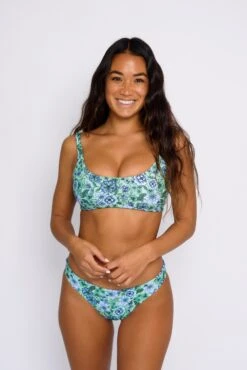 Mya Top - Cardiff -VitaMode Store SKATIE Cardiff 31 pp Edit 9e6d94f7 703e 4c32 8e3d 8d86791d16f0