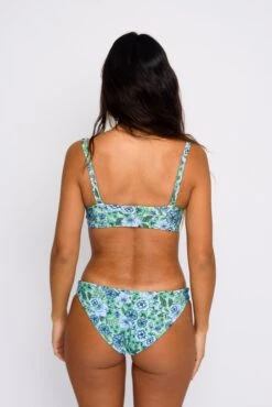 Cheryl Bottom - Cardiff -VitaMode Store SKATIE Cardiff 35 Edit