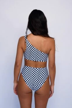 Ellis Top - Dogtown -VitaMode Store SKATIE Dogtown 39 Edit