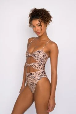 Lisa One Piece - Dume -VitaMode Store SKATIE Dume 12