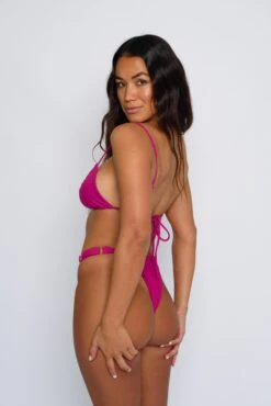 Kahea Top - Fuchsia -VitaMode Store SKATIE Fuschia 57 2ffd6ab1 938d 4bfd 96c3 28140e29a21e