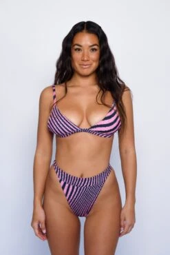 Summer Bottom - Santa Cruz -VitaMode Store SKATIE SantaCruz 19 pp Edit 949d7997 63a3 4fad 8272 c97b9ea3c91b