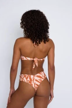 Lyndi Top - Tunnels 11 Lyndi Top - Tunnels -VitaMode Store SKATIE Tunnels 33 Edit