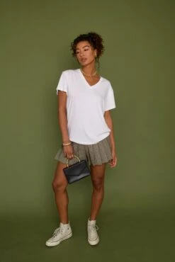 Hubby Tee - White -VitaMode Store SKATIE White 102