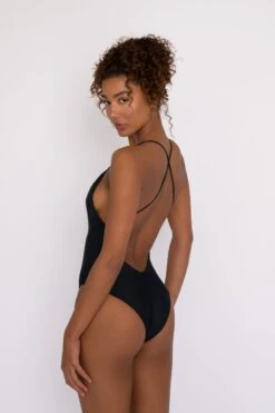 Susan One Piece - Black 10 Susan One Piece - Black -VitaMode Store SKATIE black 14 76341617 e363 4288 a6a9 87116063d6c5