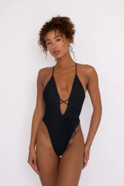 Lynn One Piece - Black -VitaMode Store SKATIE black 39