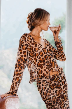 Colette Top - Royale -VitaMode Store SkatieE comm 7 198395a1 d04c 4c7b 9649 2071b6e4173b