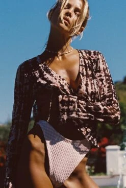 Colette Top Mesh - Dawn -VitaMode Store amad683 369