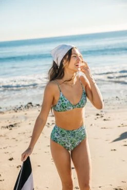 Gisele Top - Cardiff 18 Gisele Top - Cardiff -VitaMode Store edited 240112 skatie 3419copy 2